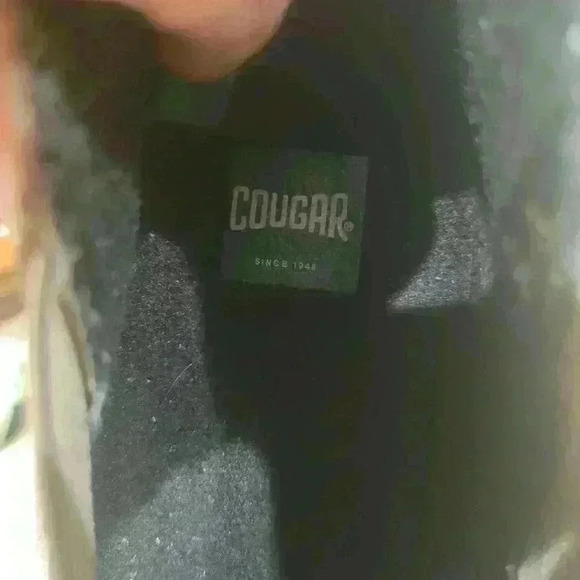 New no tags tan suede slide on Cougar booties sz 8 women,  $18 - Picture 3 of 5